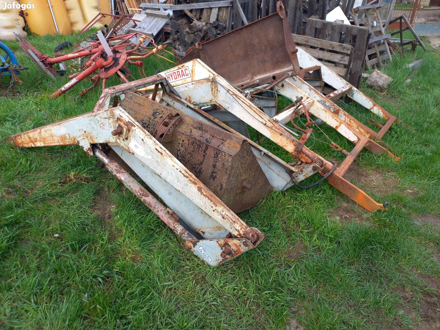 Homlokrakodó több darab