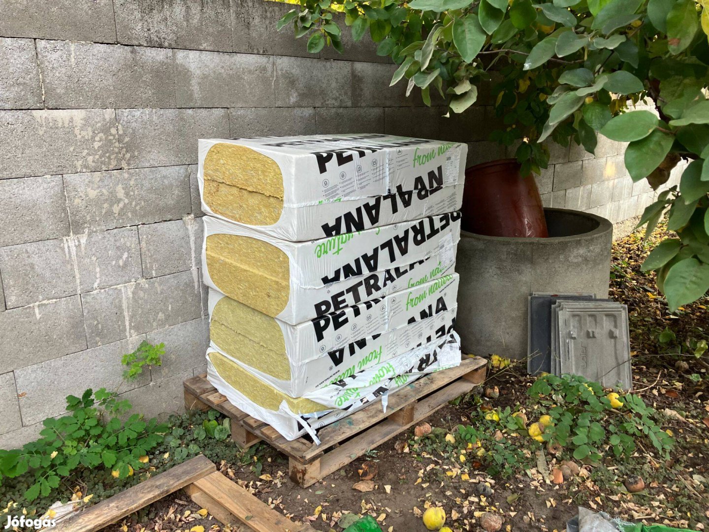 Homlokzati táblás közetgyapot 15 cm