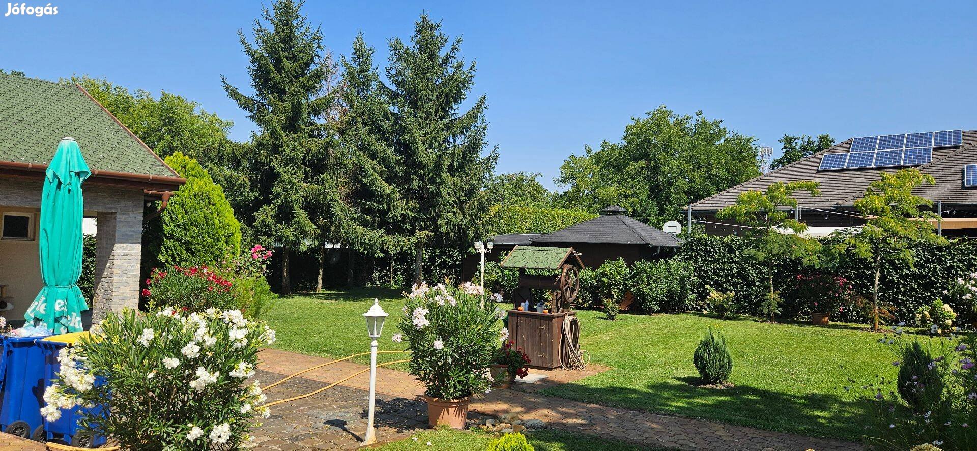 Homokkertben eladó családi ház