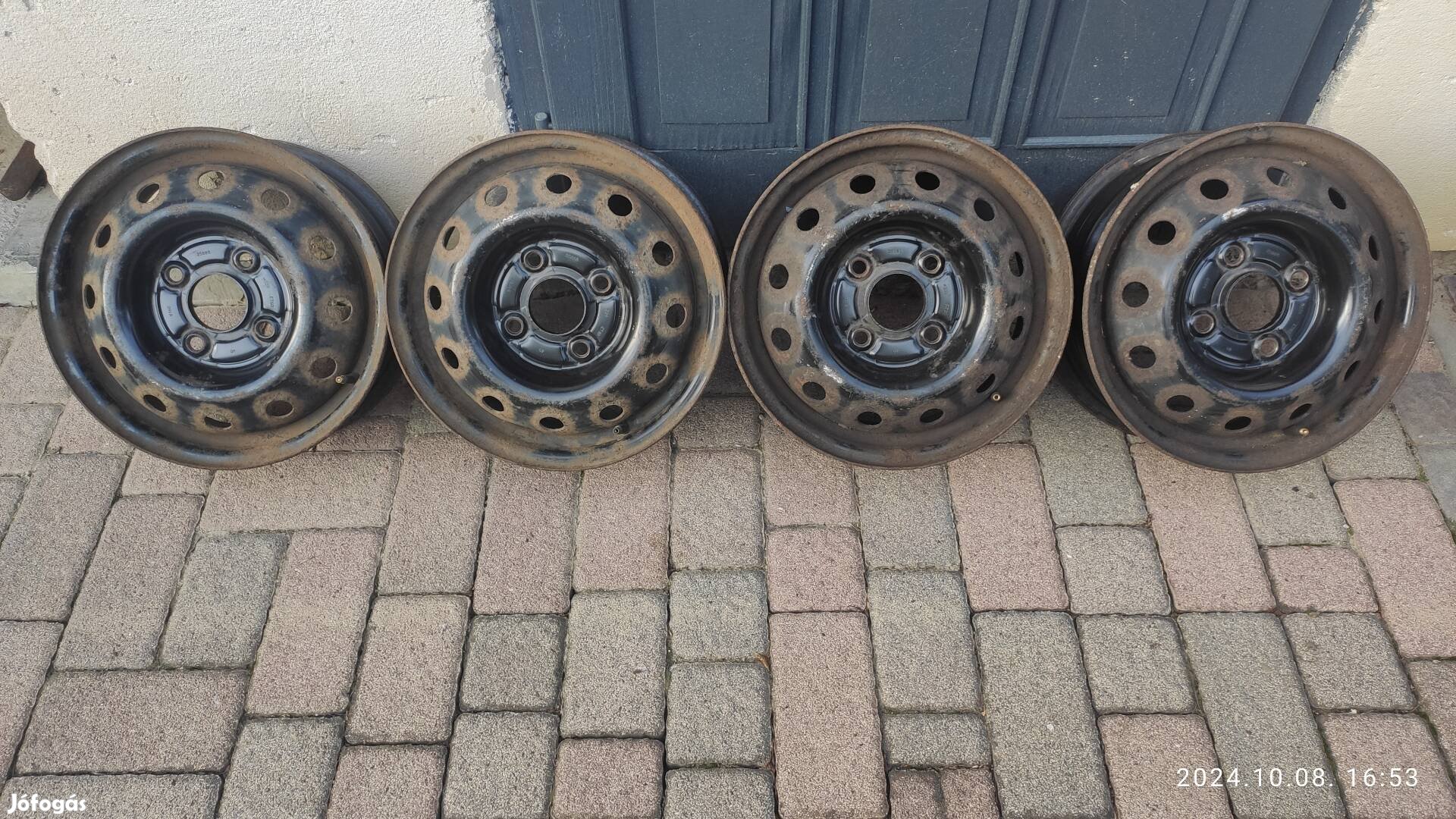 Honda 14" colos 4x114,3 ET60 használt lemezfelni garnitúra eladó 