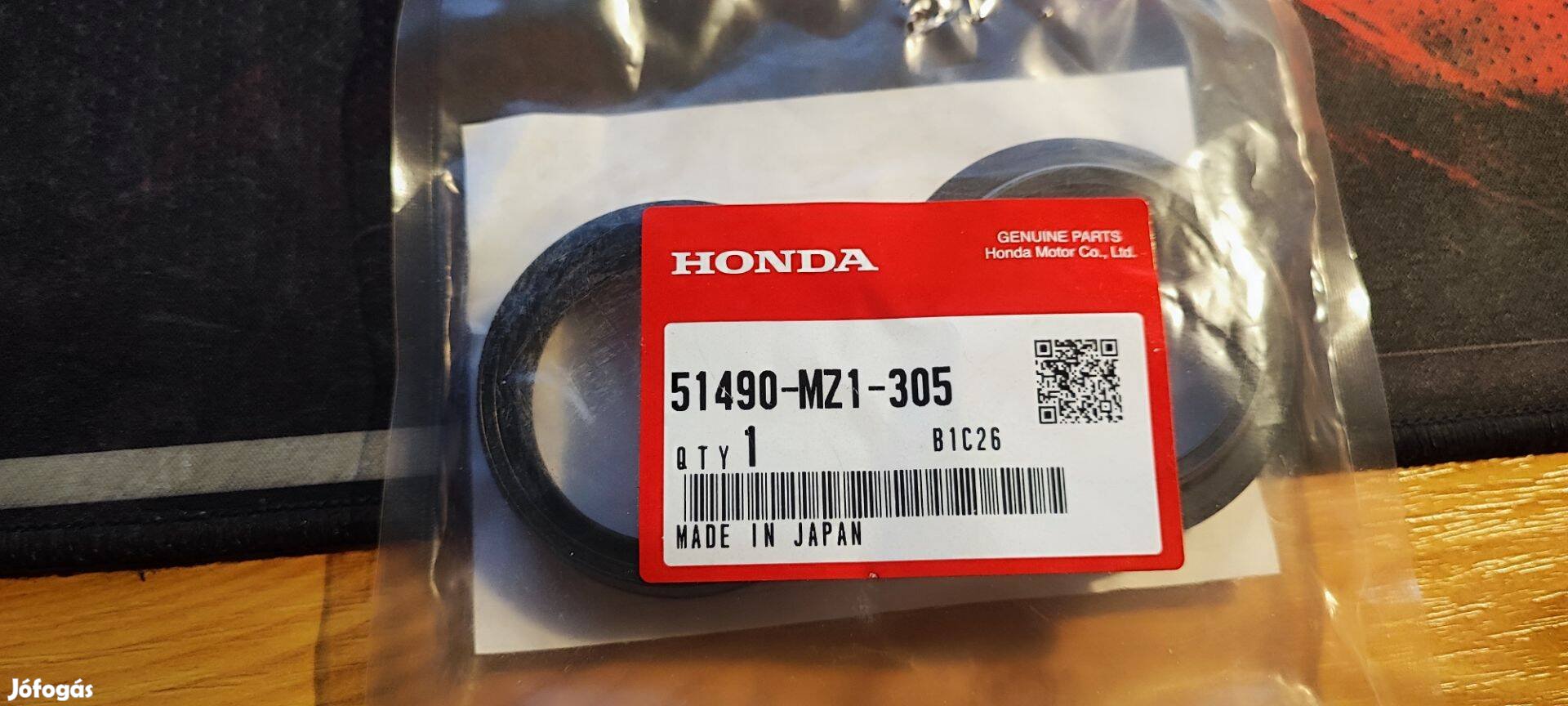 Honda 51490-mz1-305 africa twin telo szimering, xrv 750
