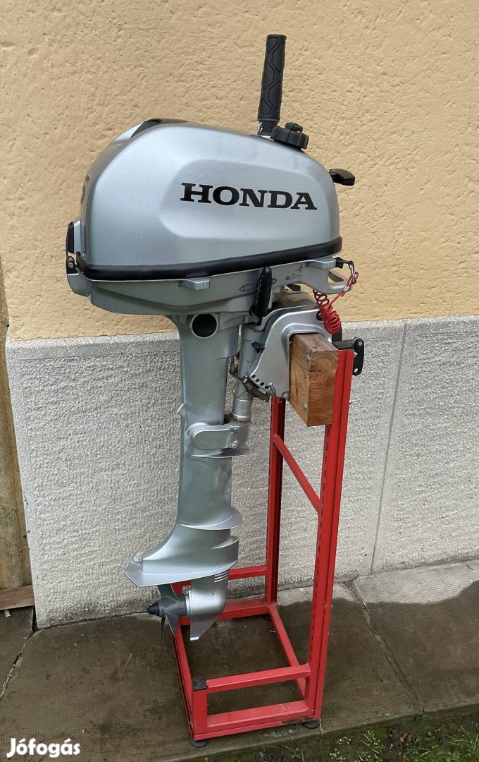 Honda 5le csónakmotor eladó