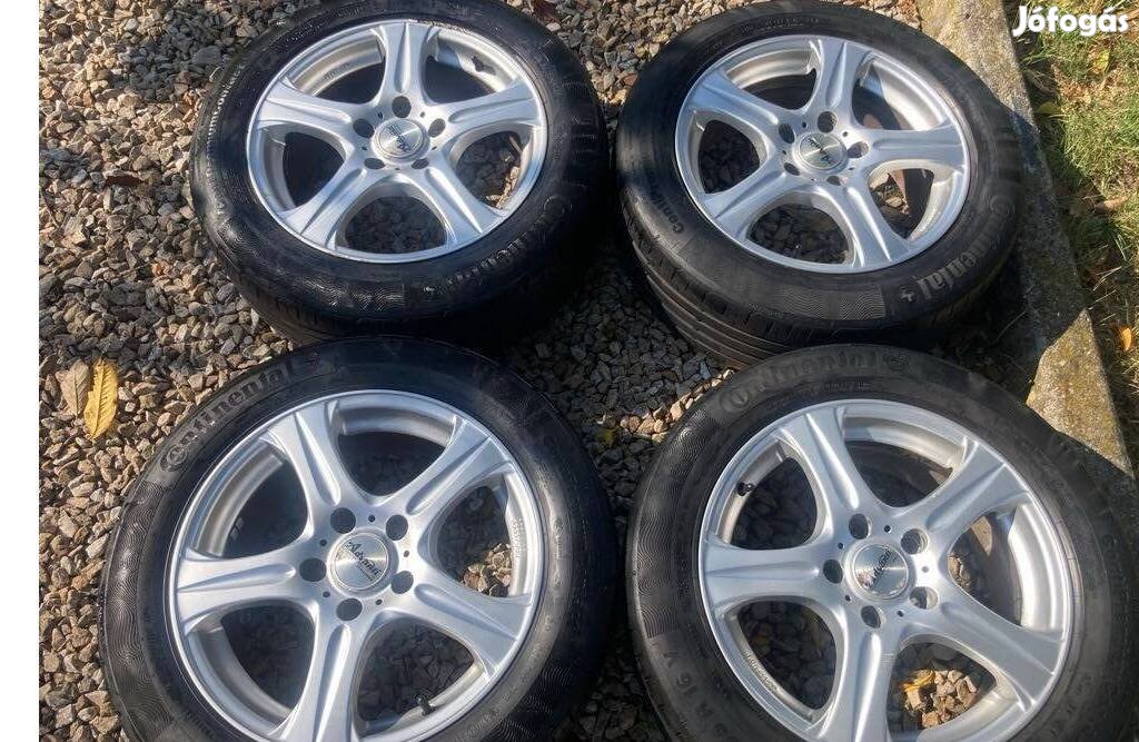 Honda 5x114,3 kerekek Continental 205/55 R16 gumikkal