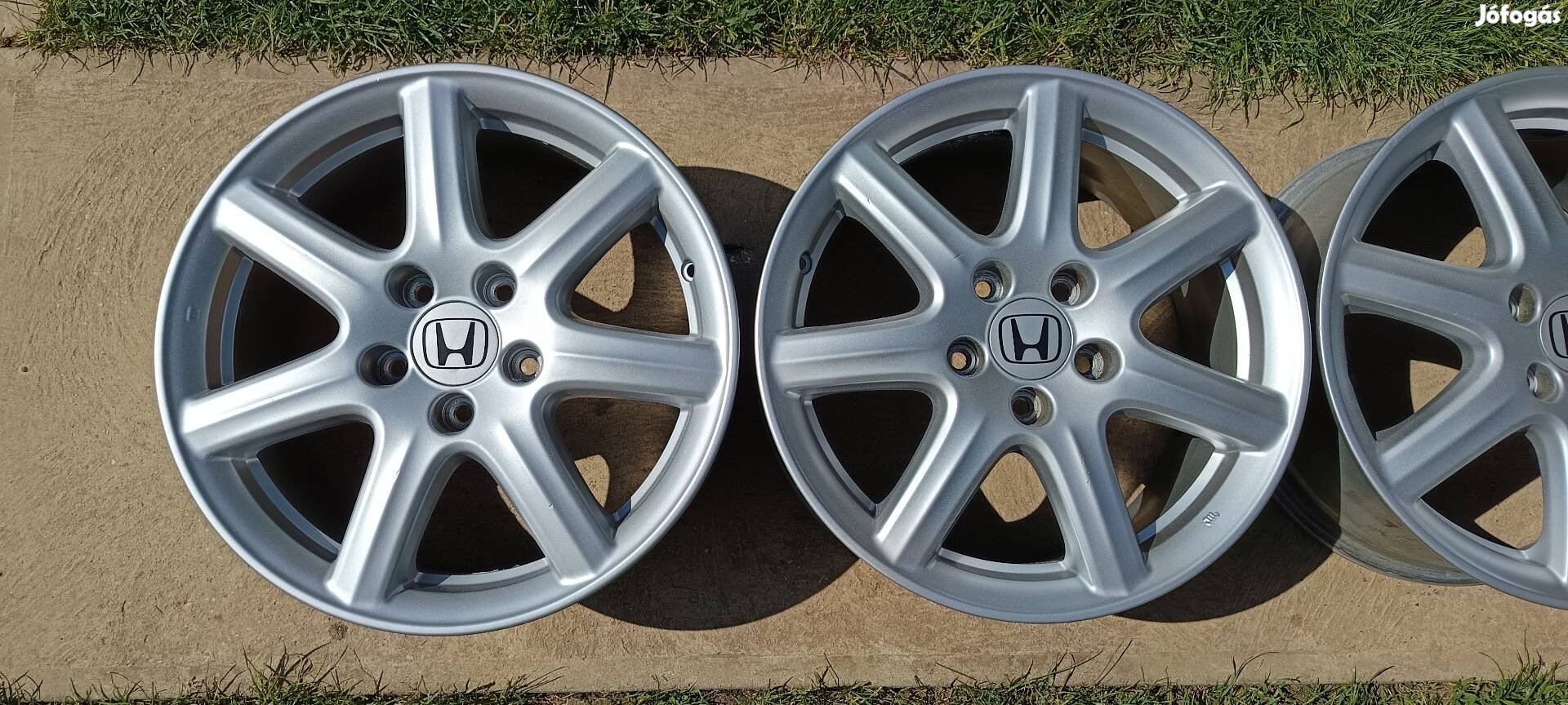 Honda 5x114,3 szép állapotú alufelni 
