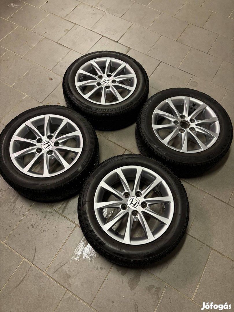 Honda 6,5x16 et45 5x114,3 gyari alufelni