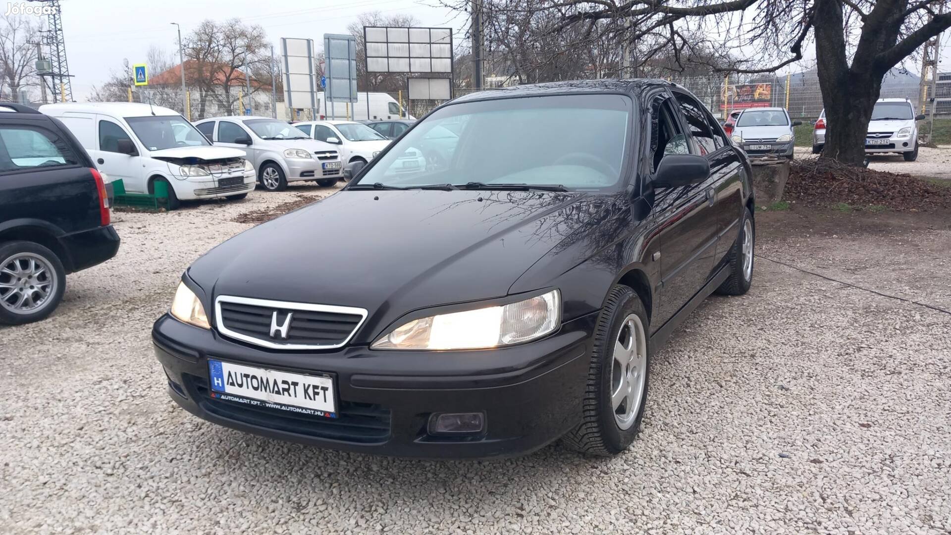 Honda Accord 1.6i LS