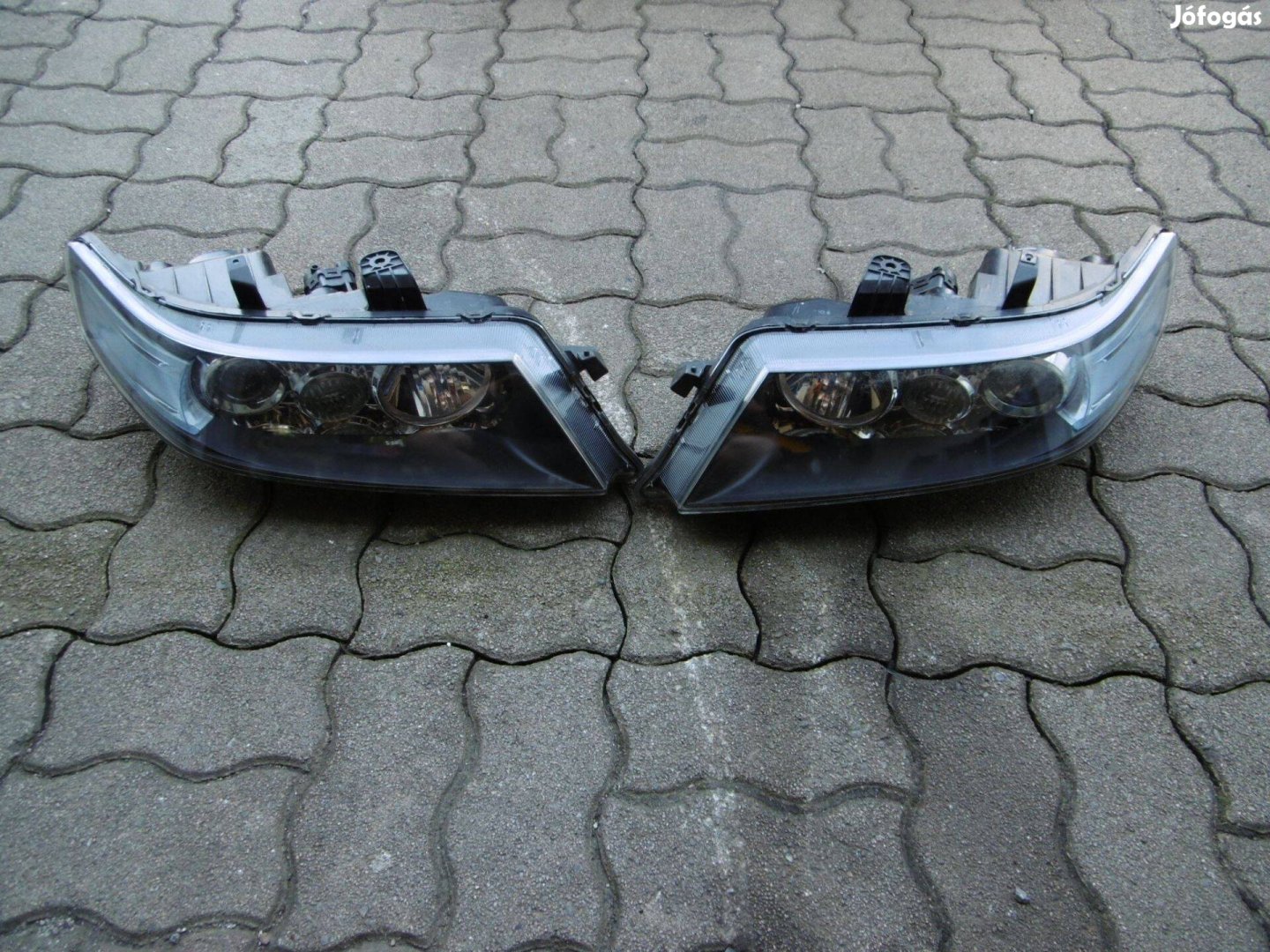 Honda Accord VII Jobb és Bal Első Lámpa Pár