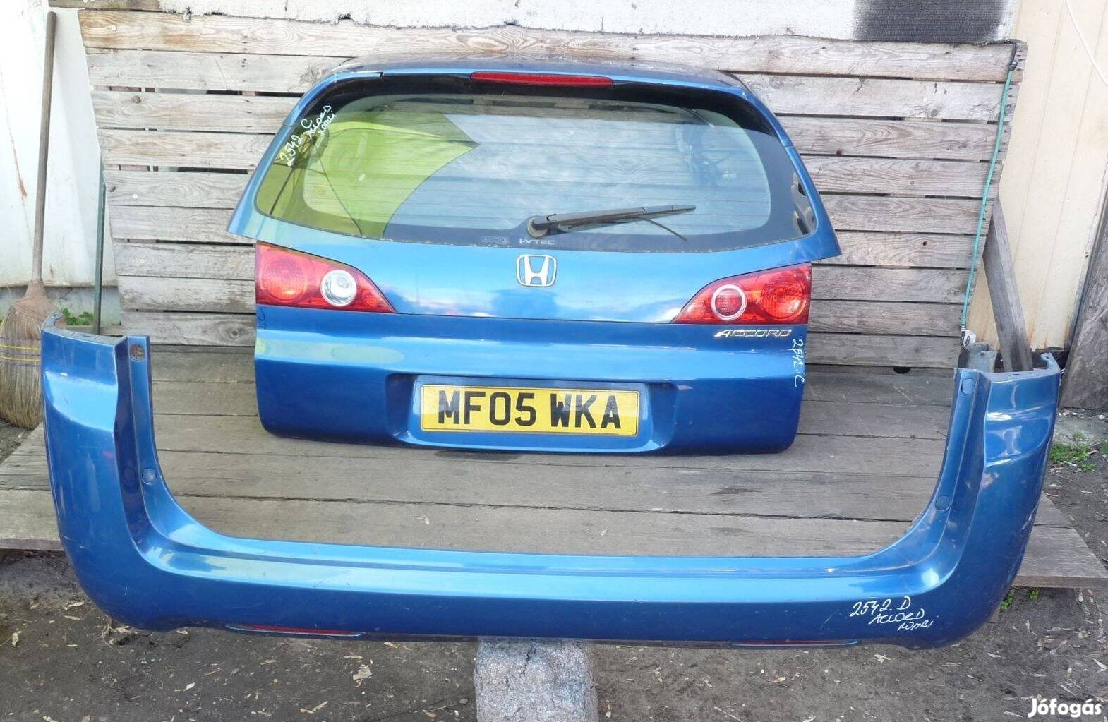 Honda Accord VII. kombi csomagtér ajtó