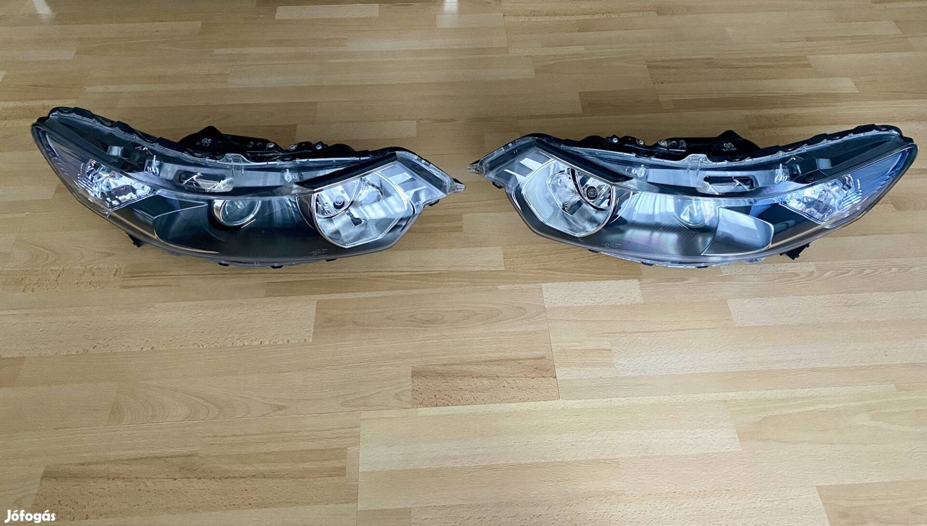 Honda Accord fényszóró pár, bontott