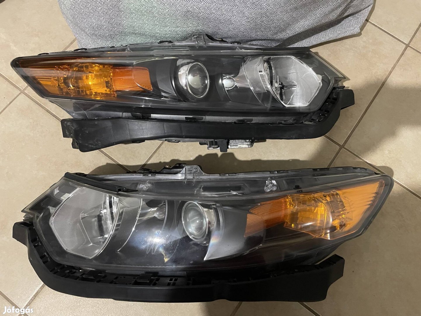 Honda Accord xenon lámpa