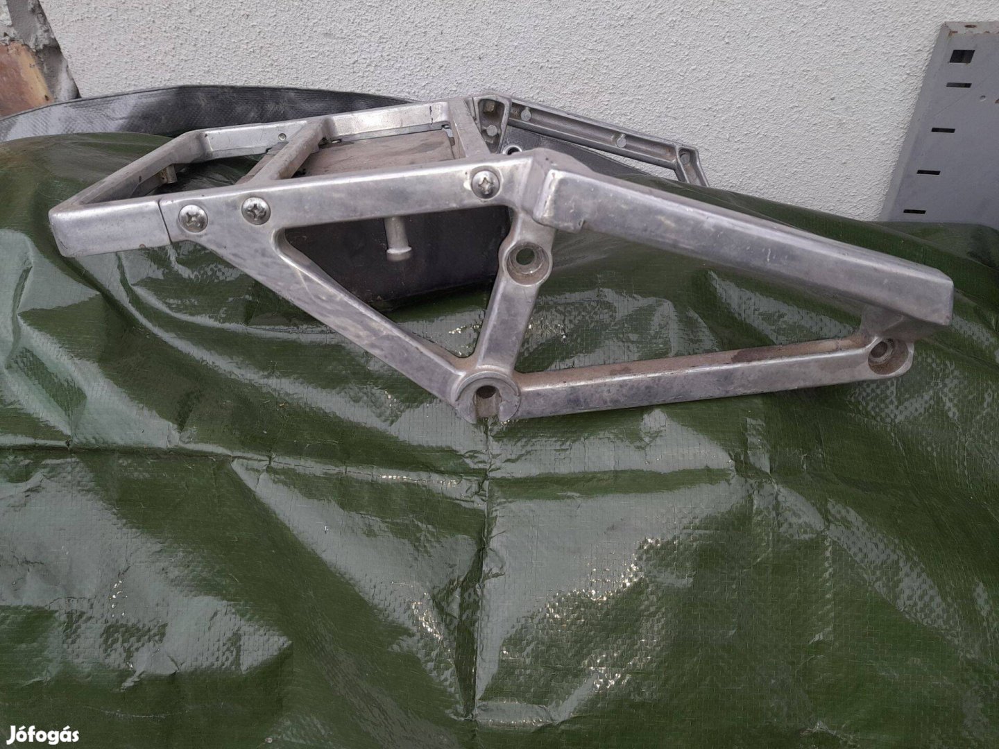 Honda Africa Twin csomagtartó
