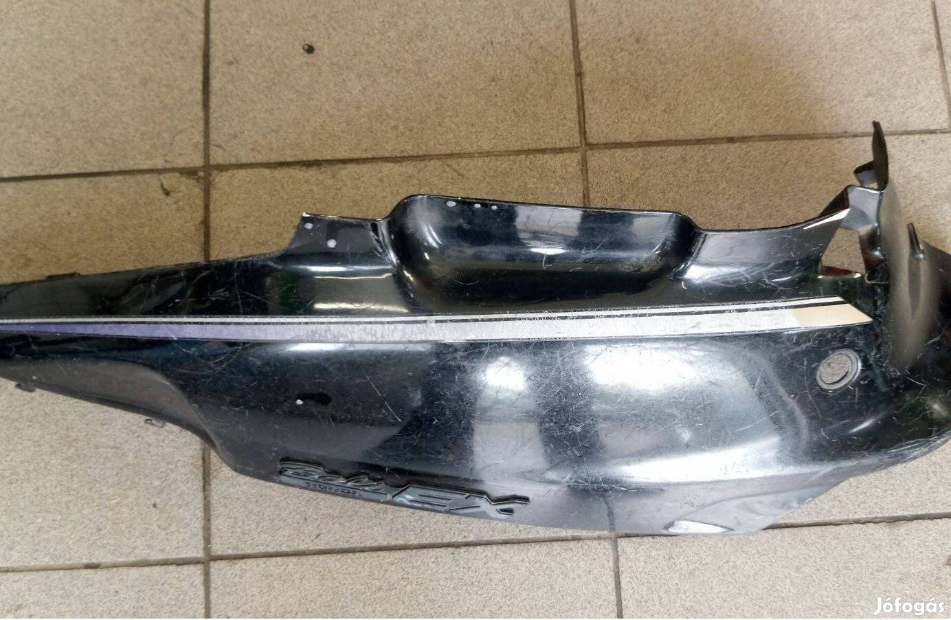 Honda Bali ülés alatti idom bal