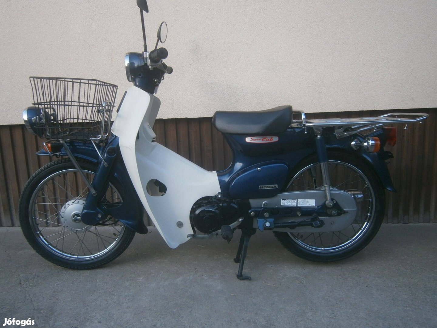 Honda C50 CUB FI megkímélt Állapotban