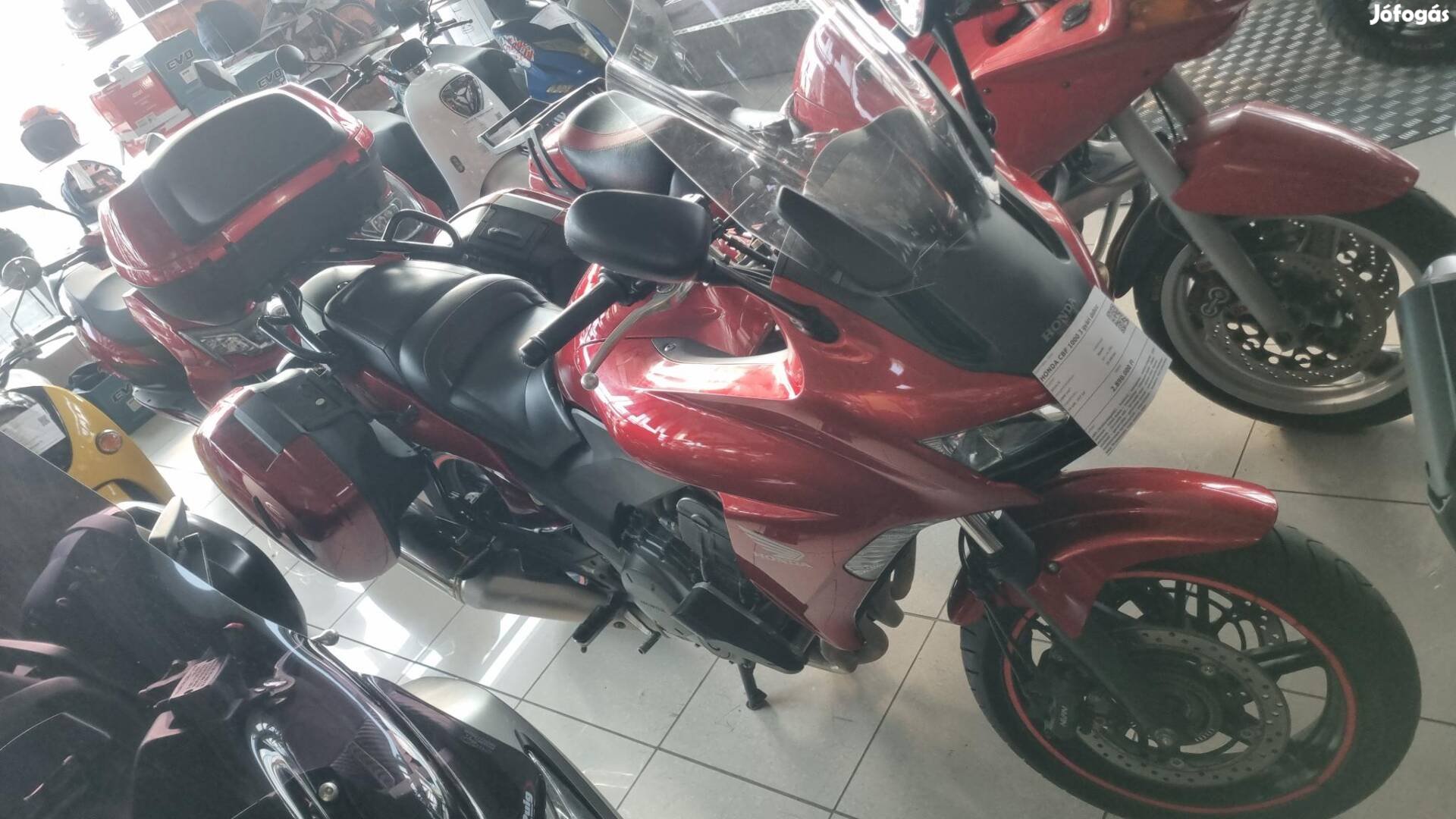 Honda CBF 1000 3 gyári doboz