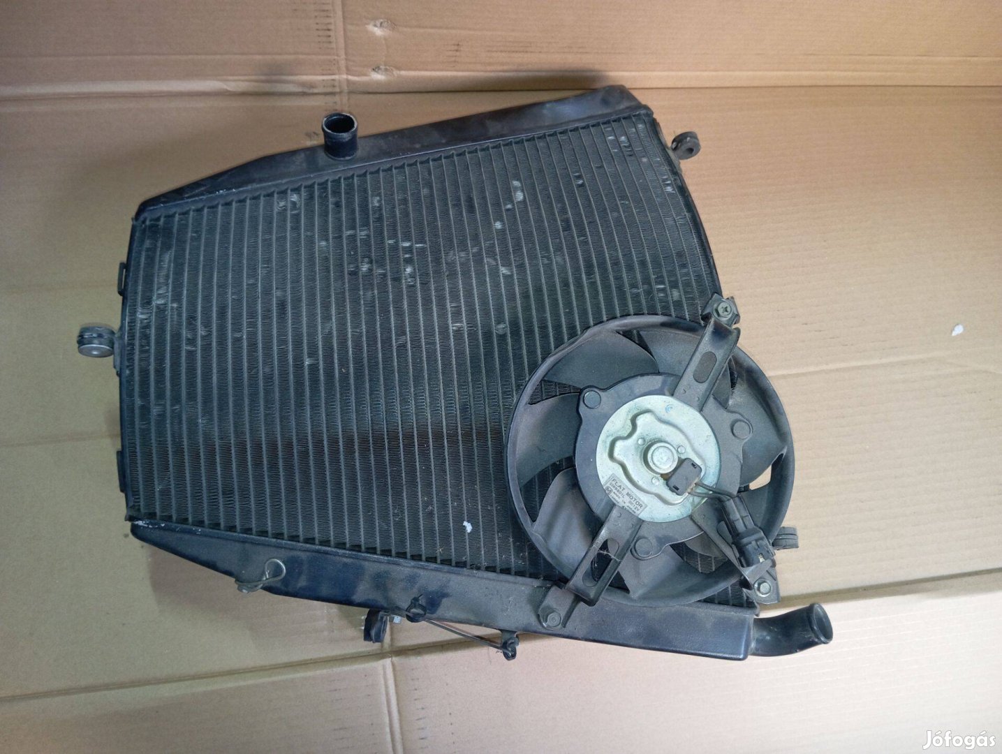Honda CBR 1000 RR hűtő radiátor