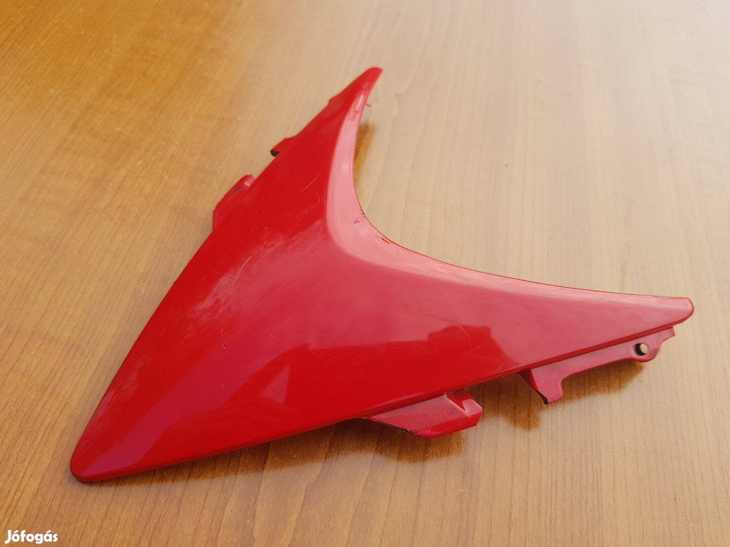 Honda CBR 125 R Első lámpa feletti idom - sérült 15165