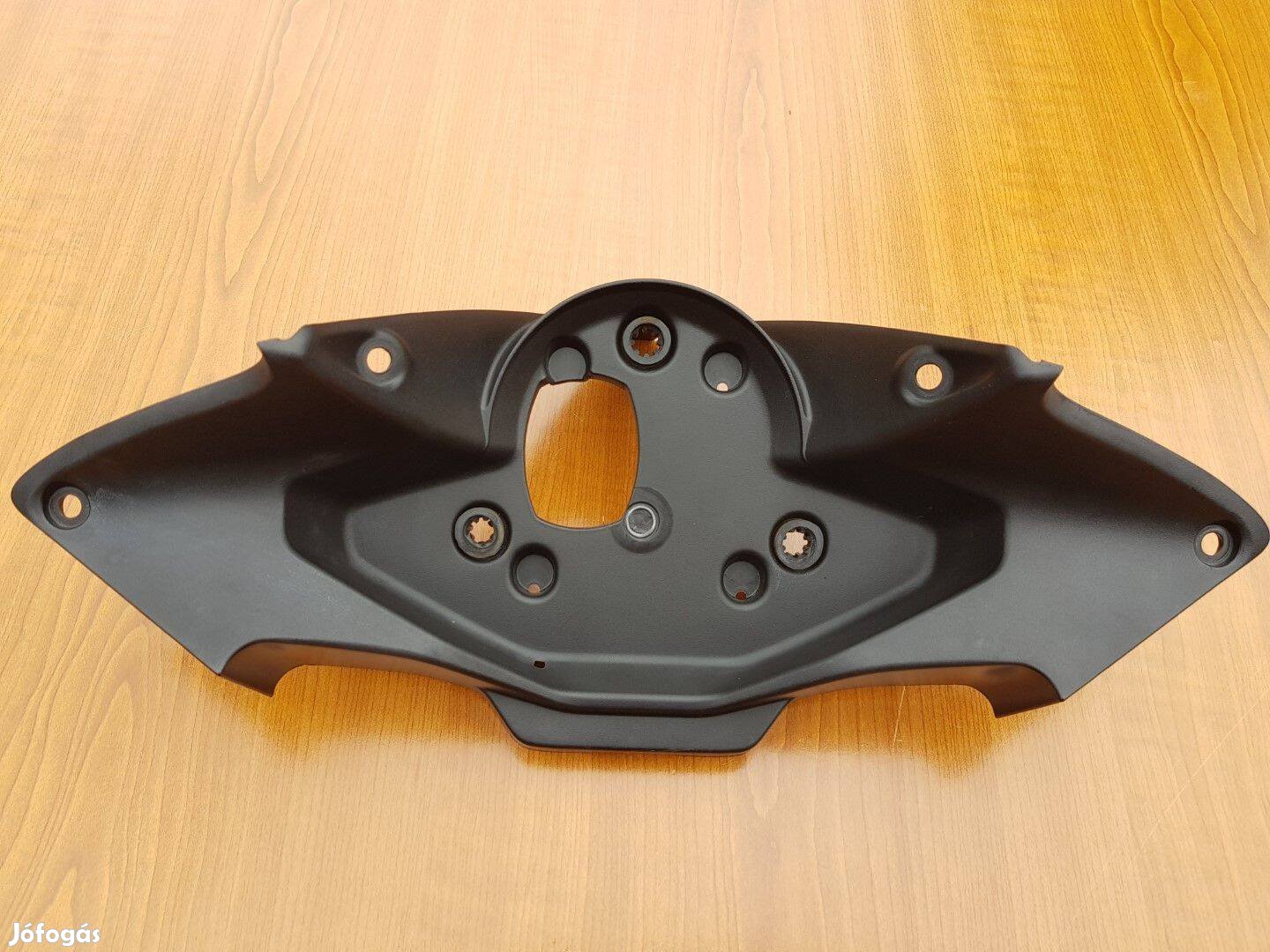 Honda CBR 250 R Műszerfal körülötti idom 10491