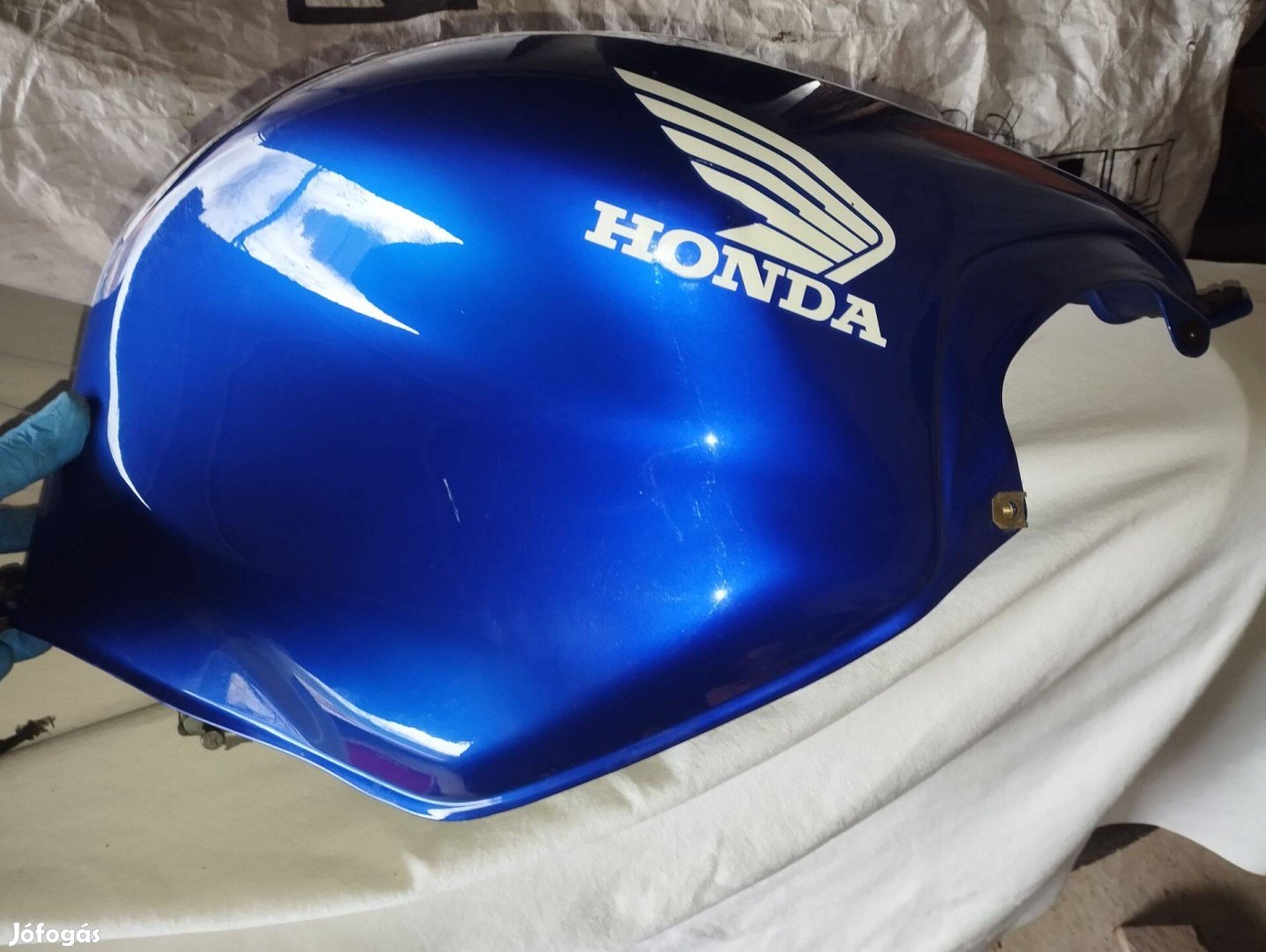 Honda CBR 600 F4 alkatrész , tank