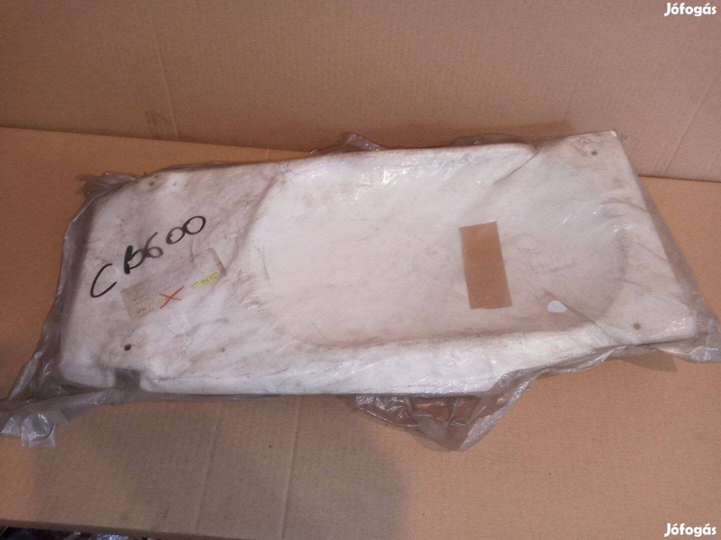 Honda CBR 600 üléspúp, belső sárvédő, üvegszálas
