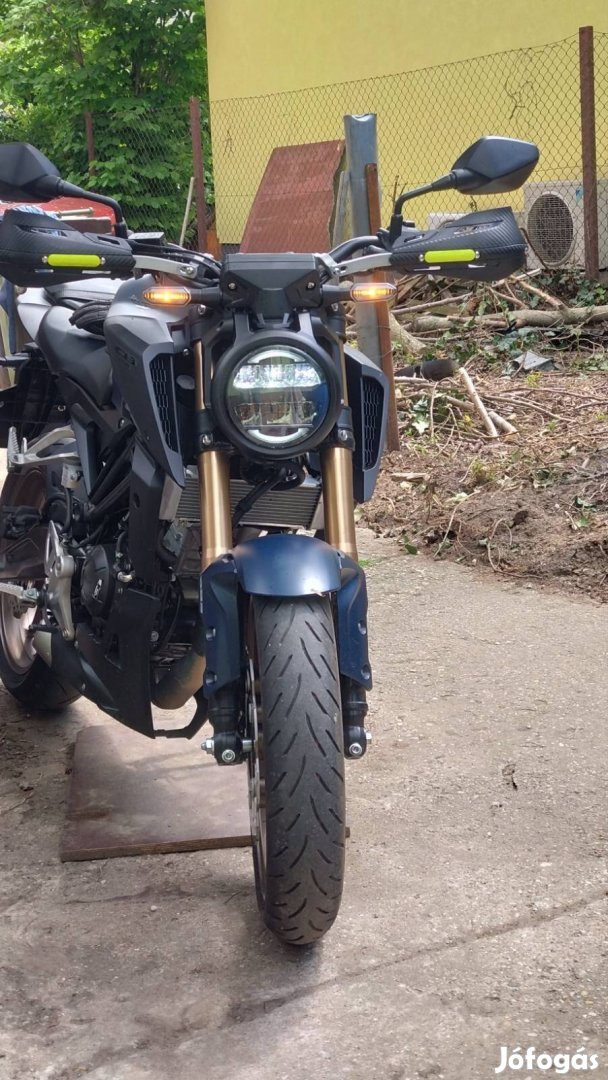 Honda CB 125 R Neo Sports Café ABS