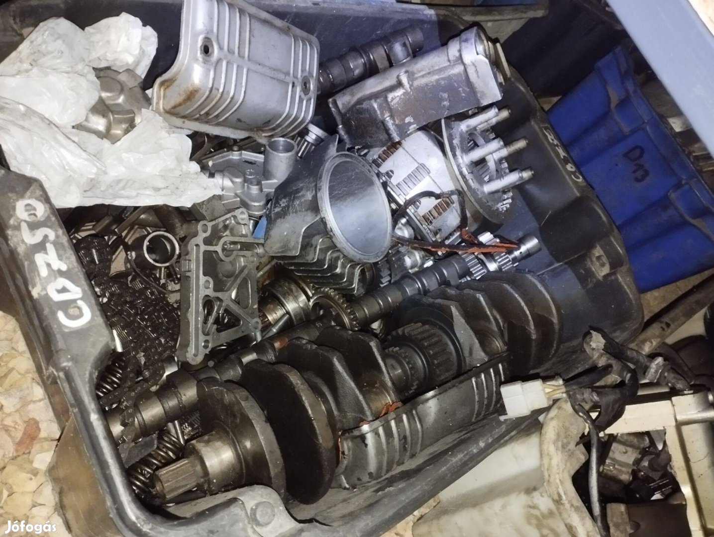 Honda CB 750 blokk alkatrész