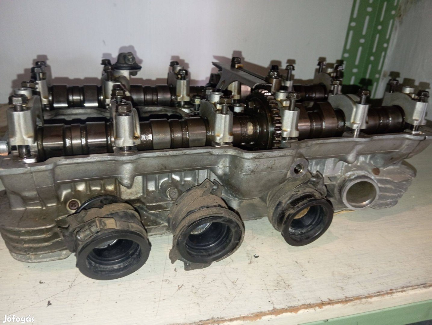 Honda CB 750 blokk alkatrész , hengerfej