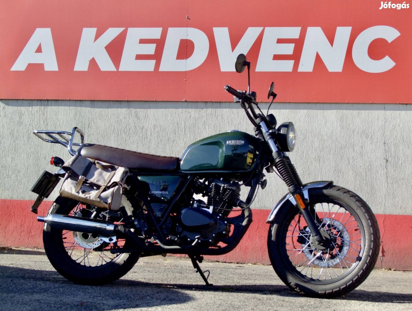 Honda CB Brixton 125cm2 Tárcsafék Odaltáska