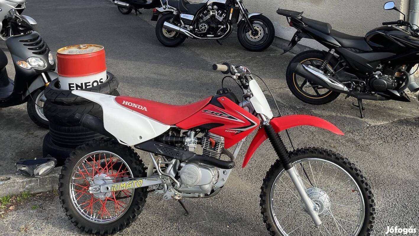 Honda CRF110 megy ütemű léghűtéses blok