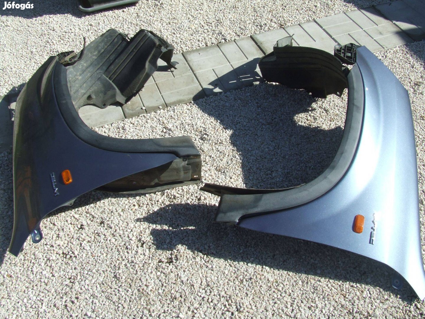 Honda CR-V2 Es első sárvédő + dobbetét