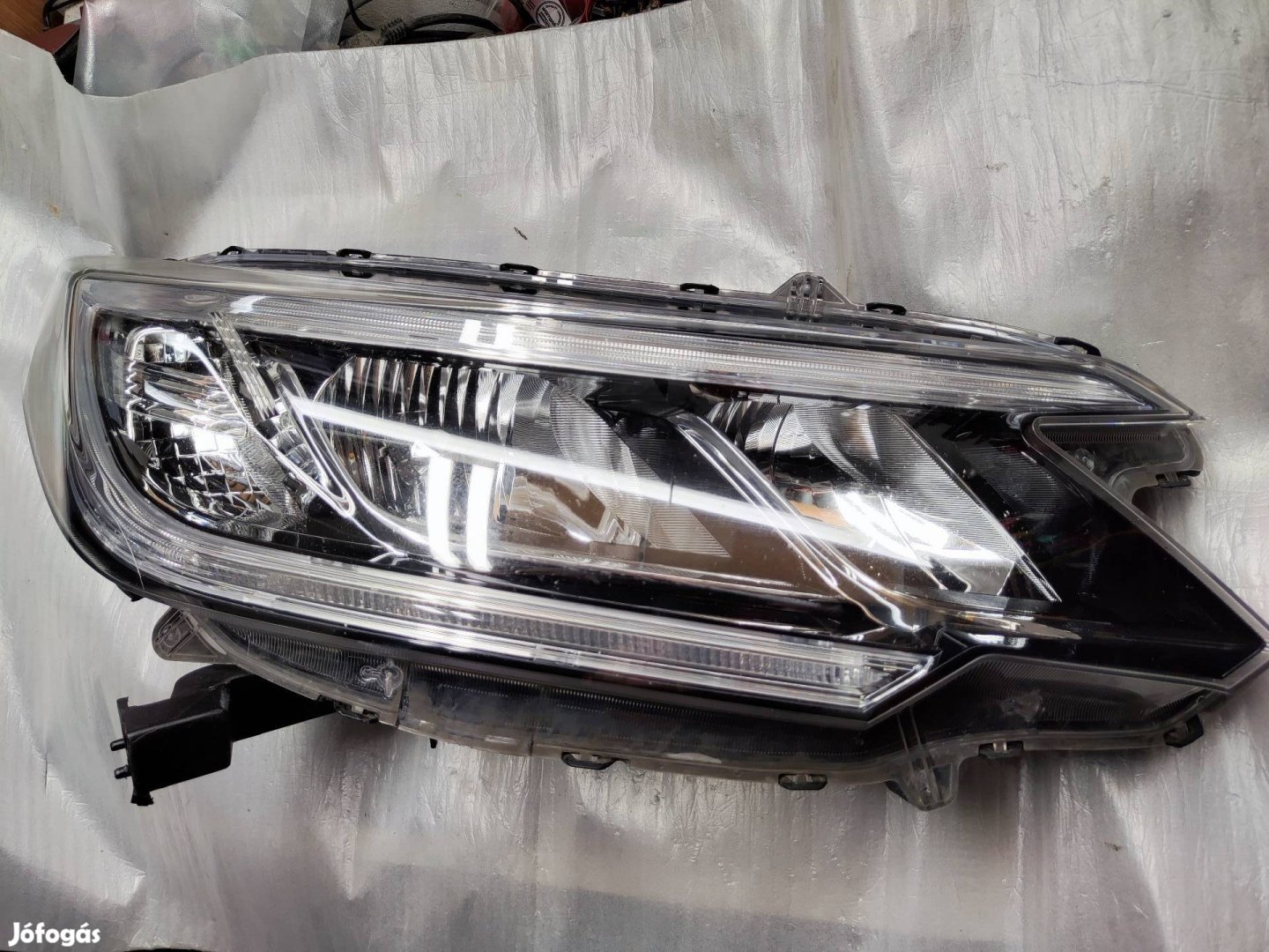 Honda CR-V (2015-2018) jobb fényszóró