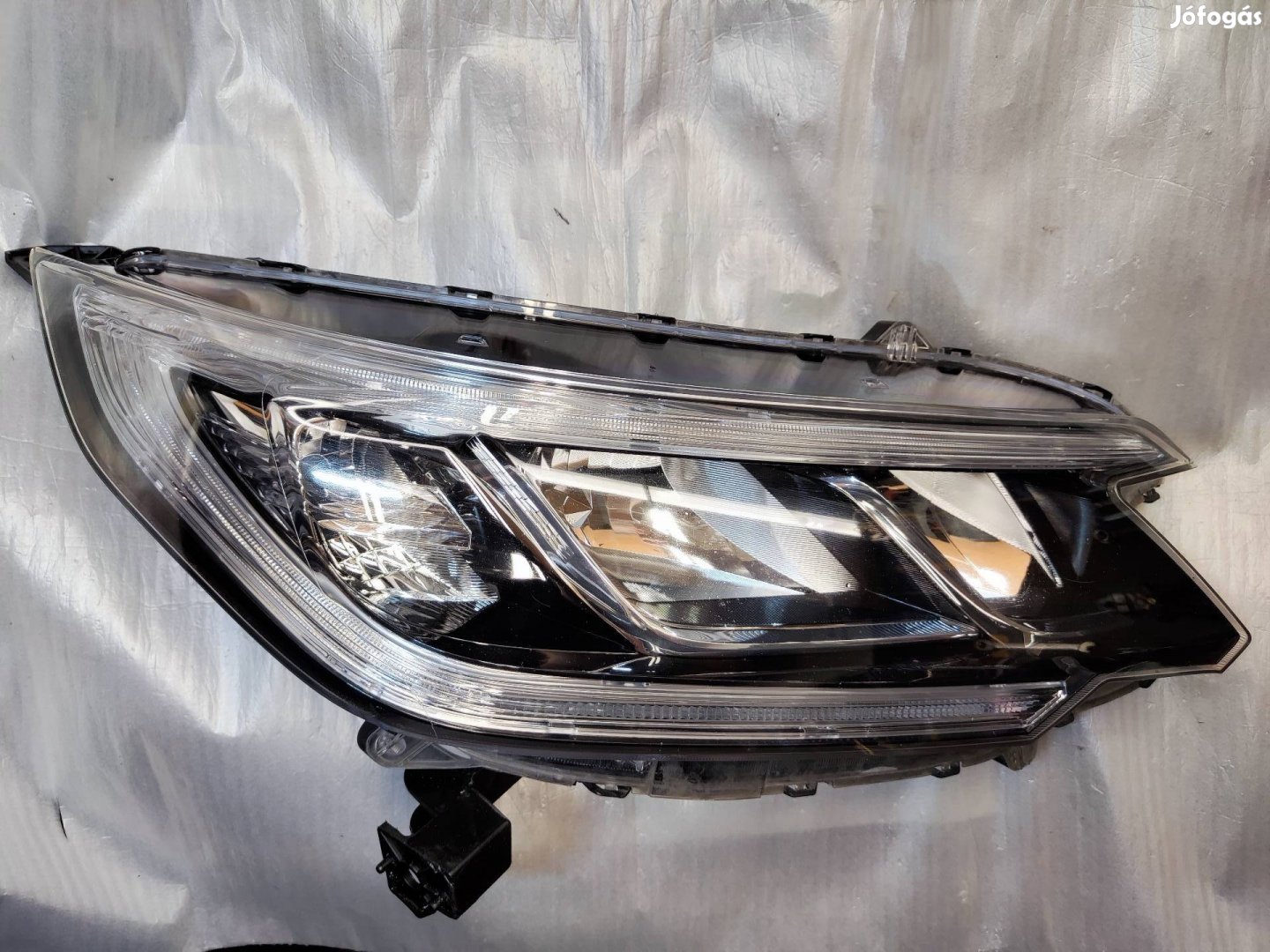 Honda CR-V (2015-2018) jobb fényszóró.