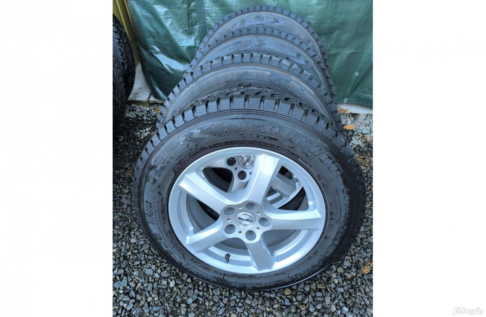 Honda CR-V alufelni 225/65 R17 téligumi szett