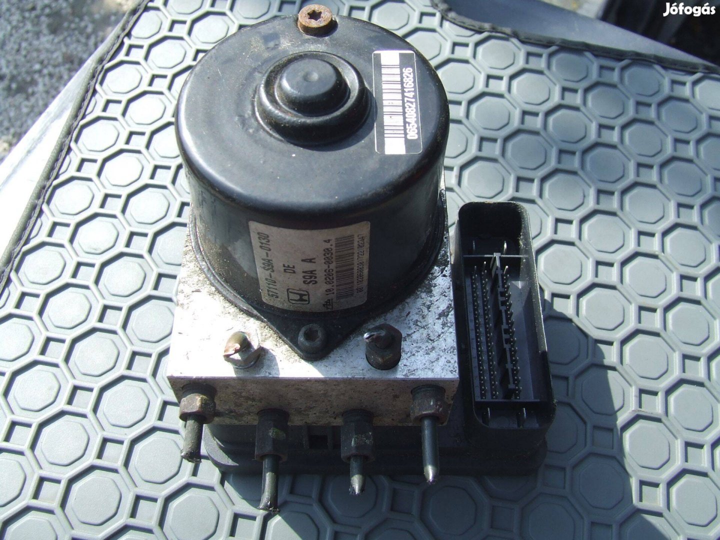 Honda CR-v 2 es ABS szivattyú