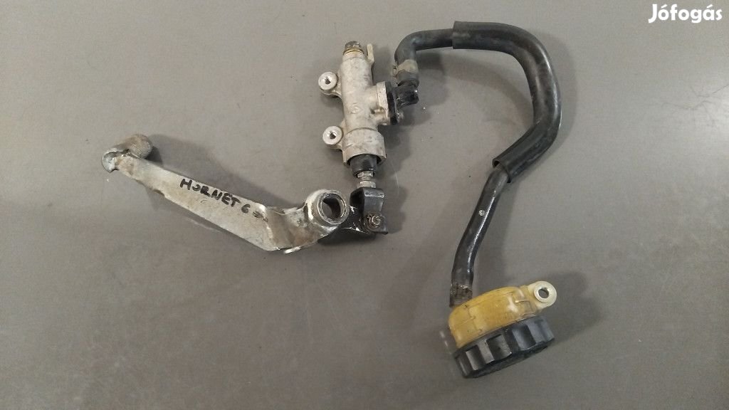 Honda Cb 600 F Hornet (2001) - Hátsó fékmunkahenger és pedál