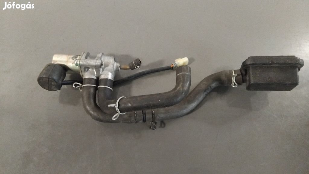 Honda Cb 600 F Hornet (2001) - Szelep