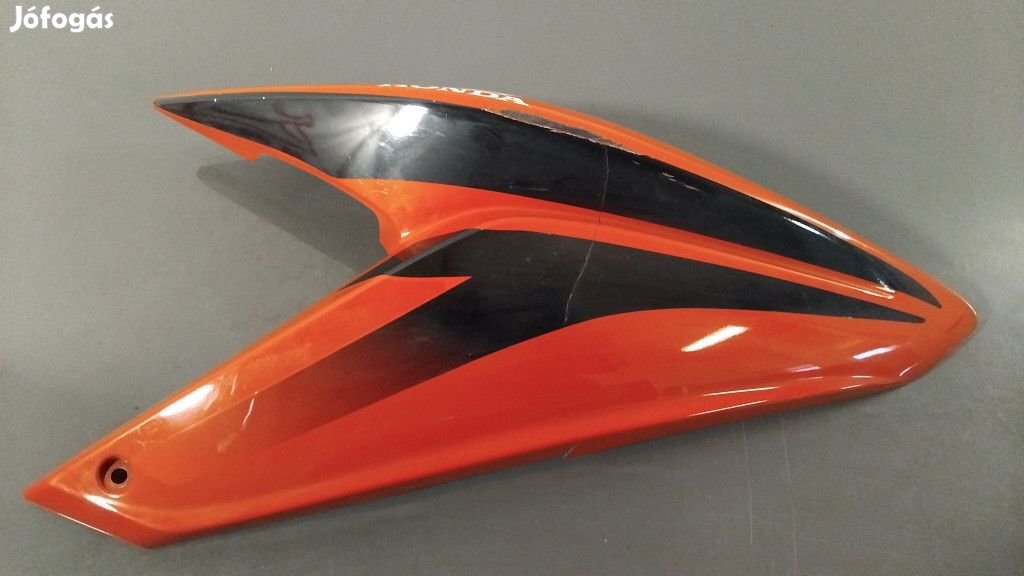 Honda Cbf 125 - Jobb oldalidom - Sérült