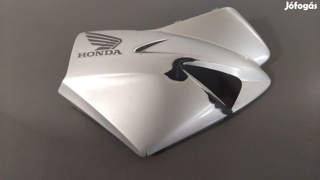 Honda Cbf 600 (2004-) - Jobb oldalidom - 64212-MERA-D000 - Javított