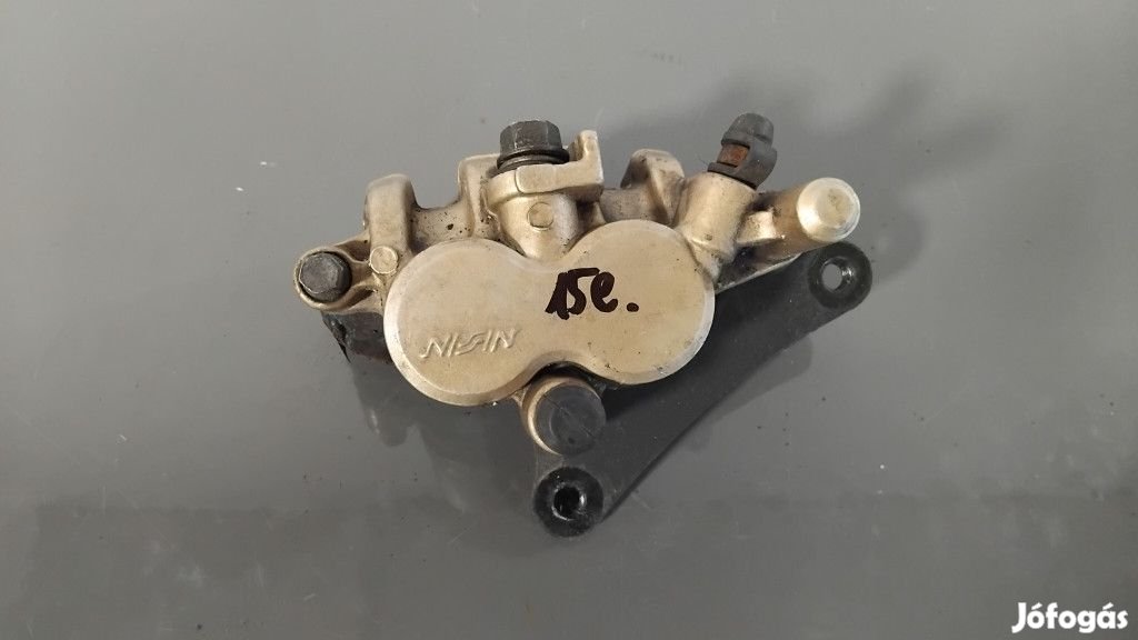 Honda Cbr 125 R '04 Első féknyereg