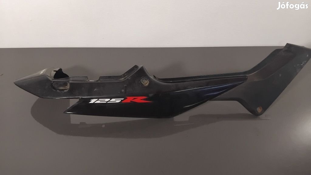 Honda Cbr 125 R '04 Jobb hátsó idom