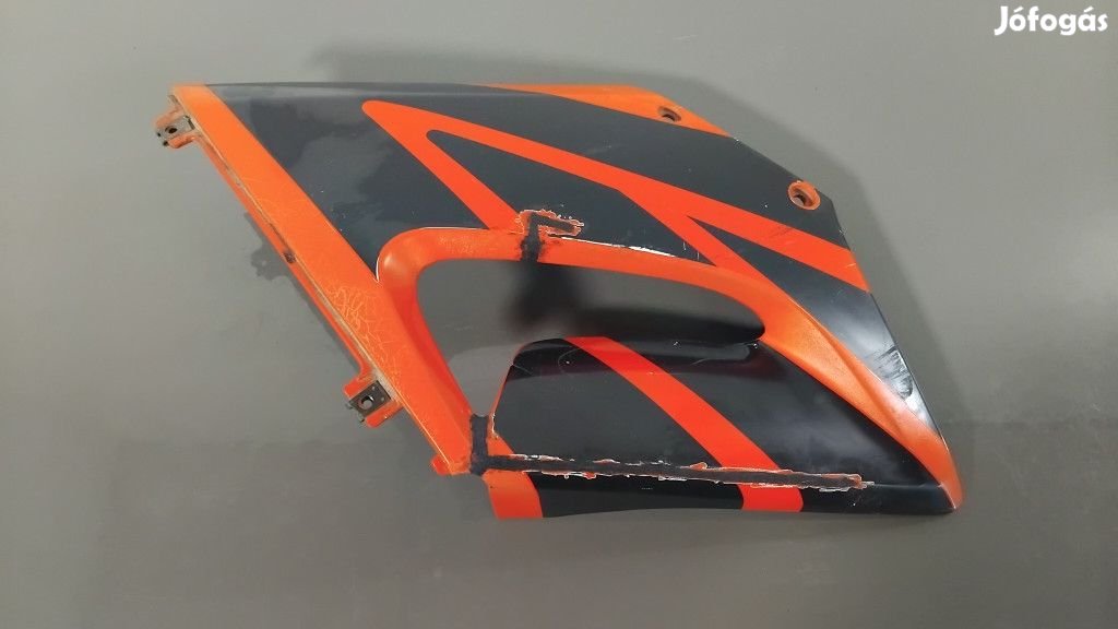 Honda Cbr 125 - Jobb oldalidom - 64305-KPPA-9010