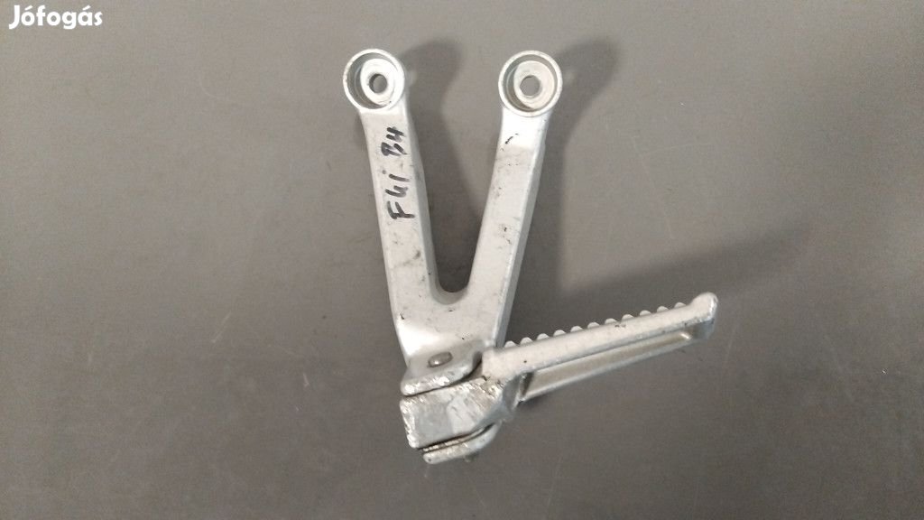 Honda Cbr 600 F4i - Bal hátsó lábtartó és tüske