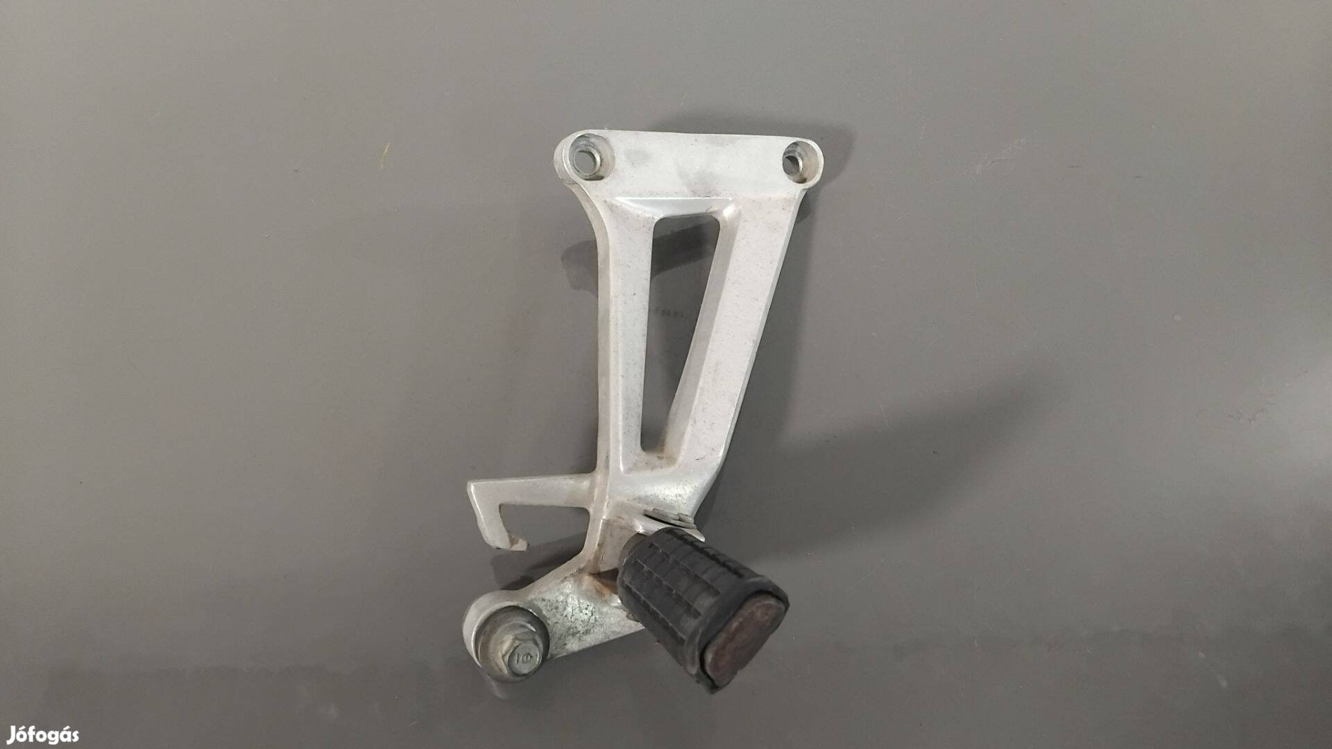 Honda Cbr 600 F '87 Jobb oldali lábtartó konzol