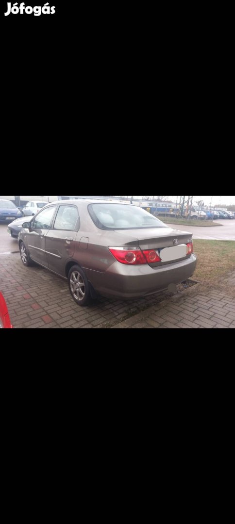 Honda City bontott alkatrészek