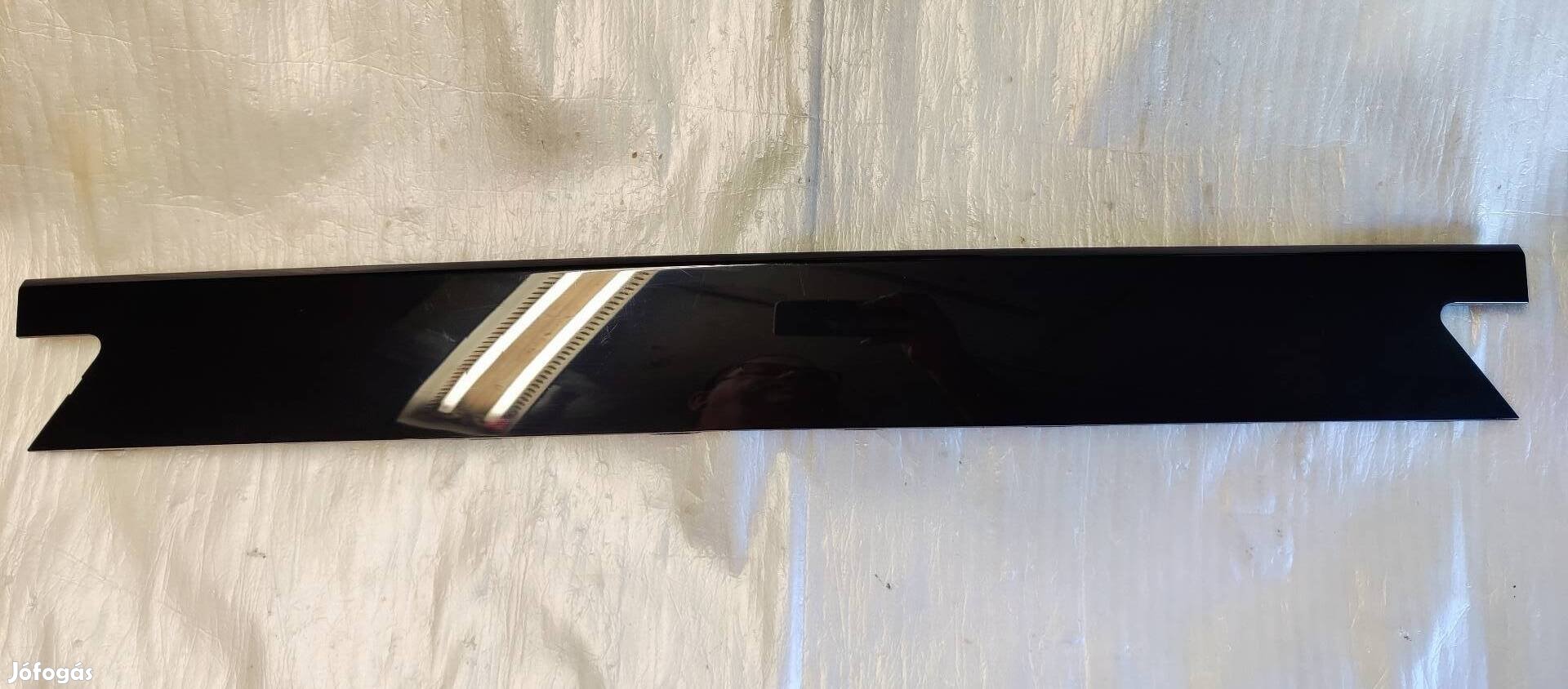 Honda Civic 10 Hátsó lökhárító közép diszléc burkolat