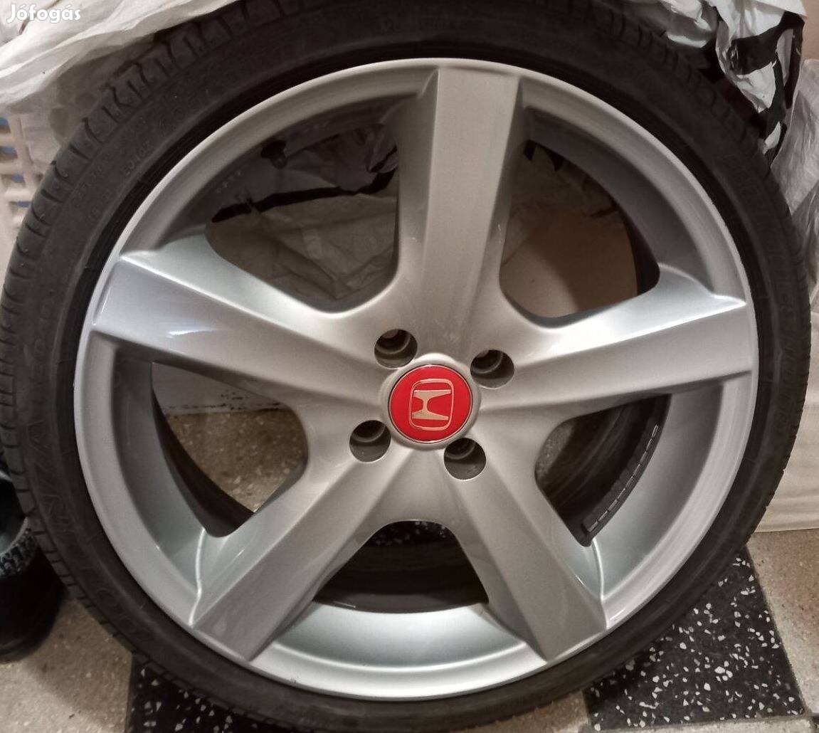 Honda Civic 17" alufelni 4X100 ET 38