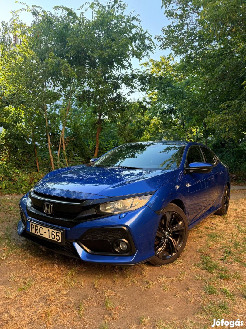 Honda Civic 1.0 T Elegance Navi Eladó