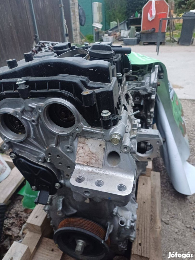 Honda Civic 1.0 turbó motor-alkatrész