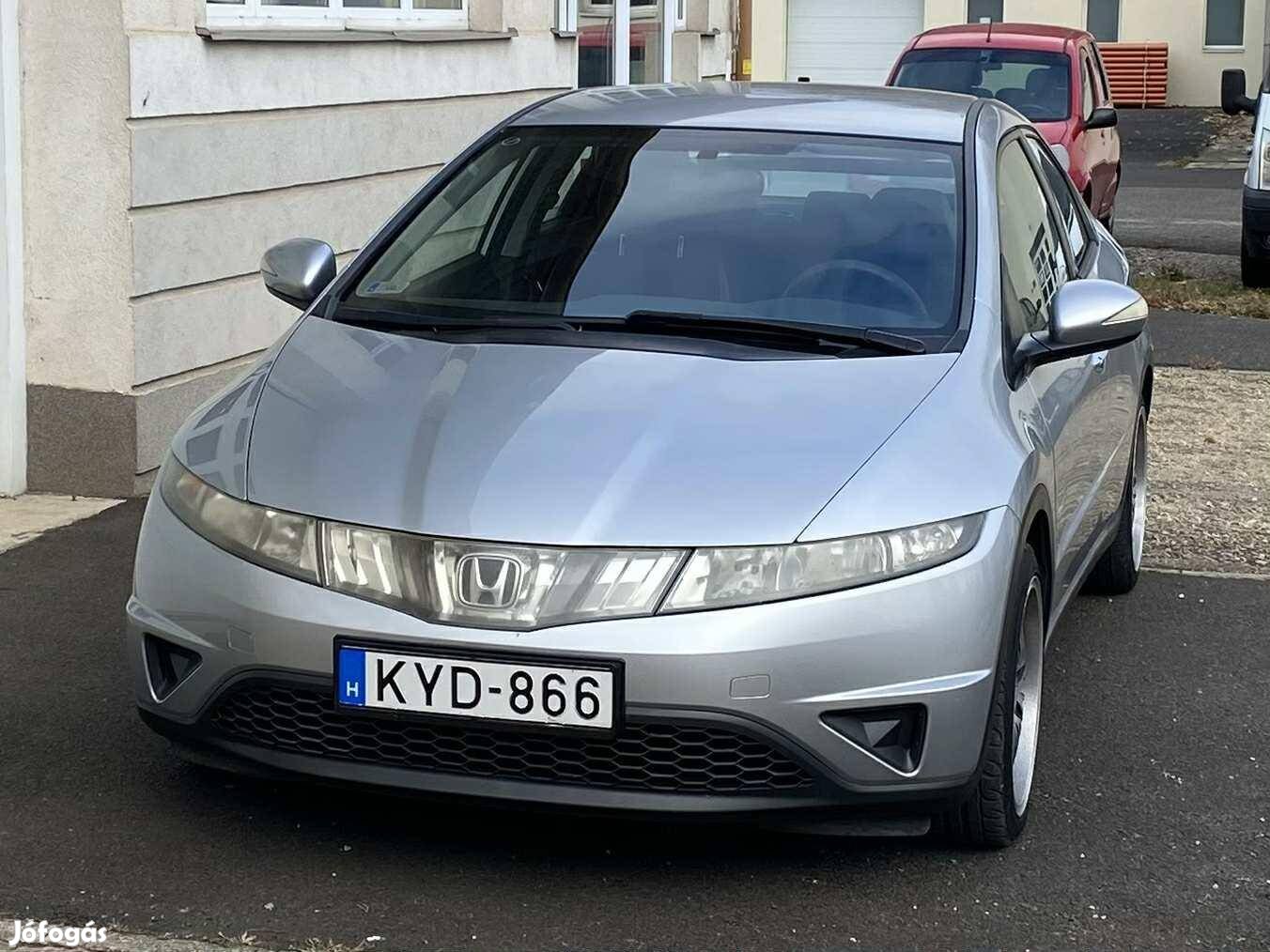 Honda Civic 1.4 Entry Magyarországi