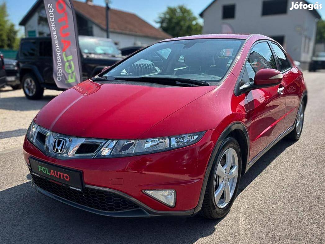Honda Civic 1.4 Sport Második Tulajdonostól. LE...