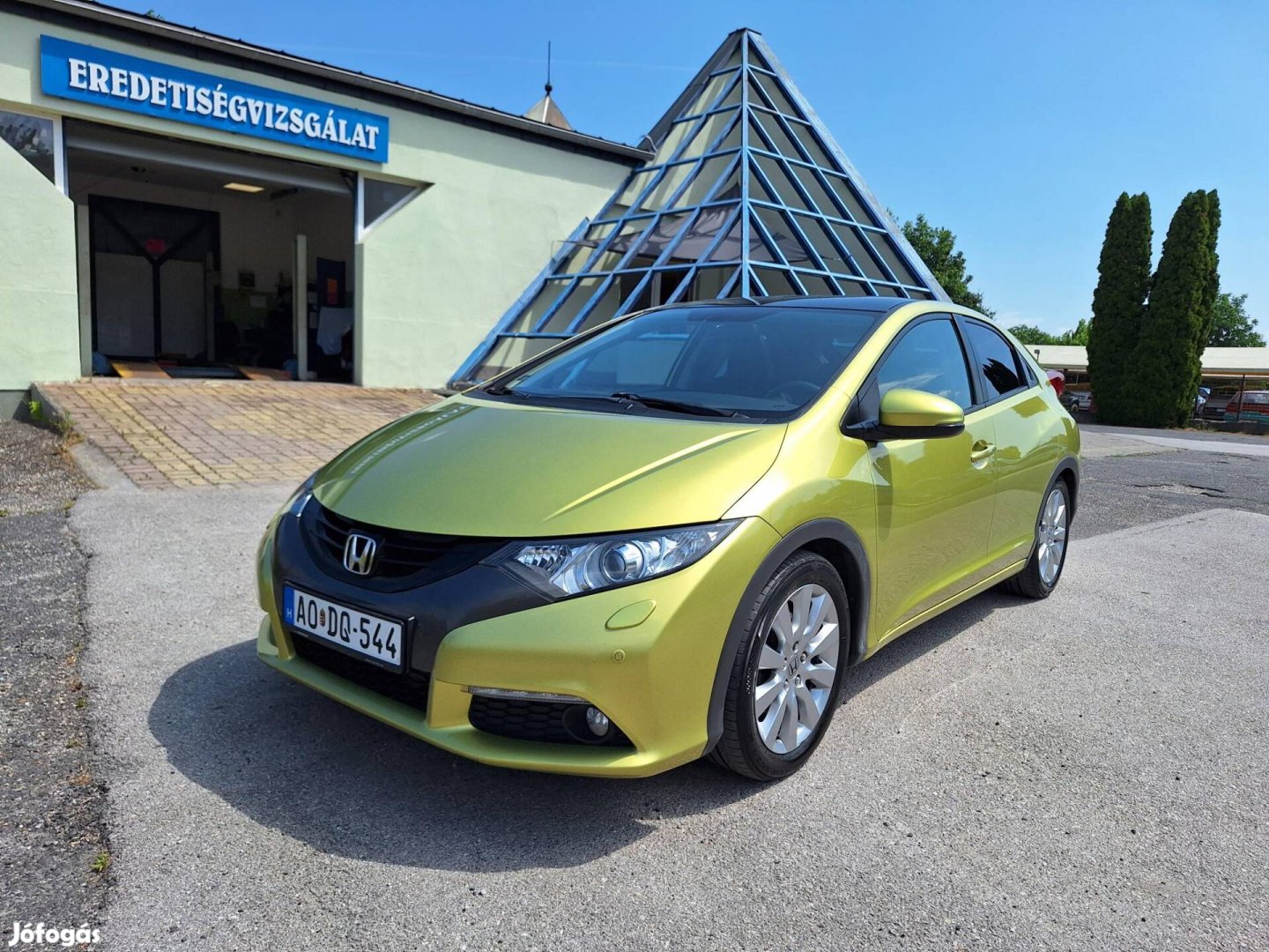Honda Civic 1.8 Executive (Automata) Panoráma T...